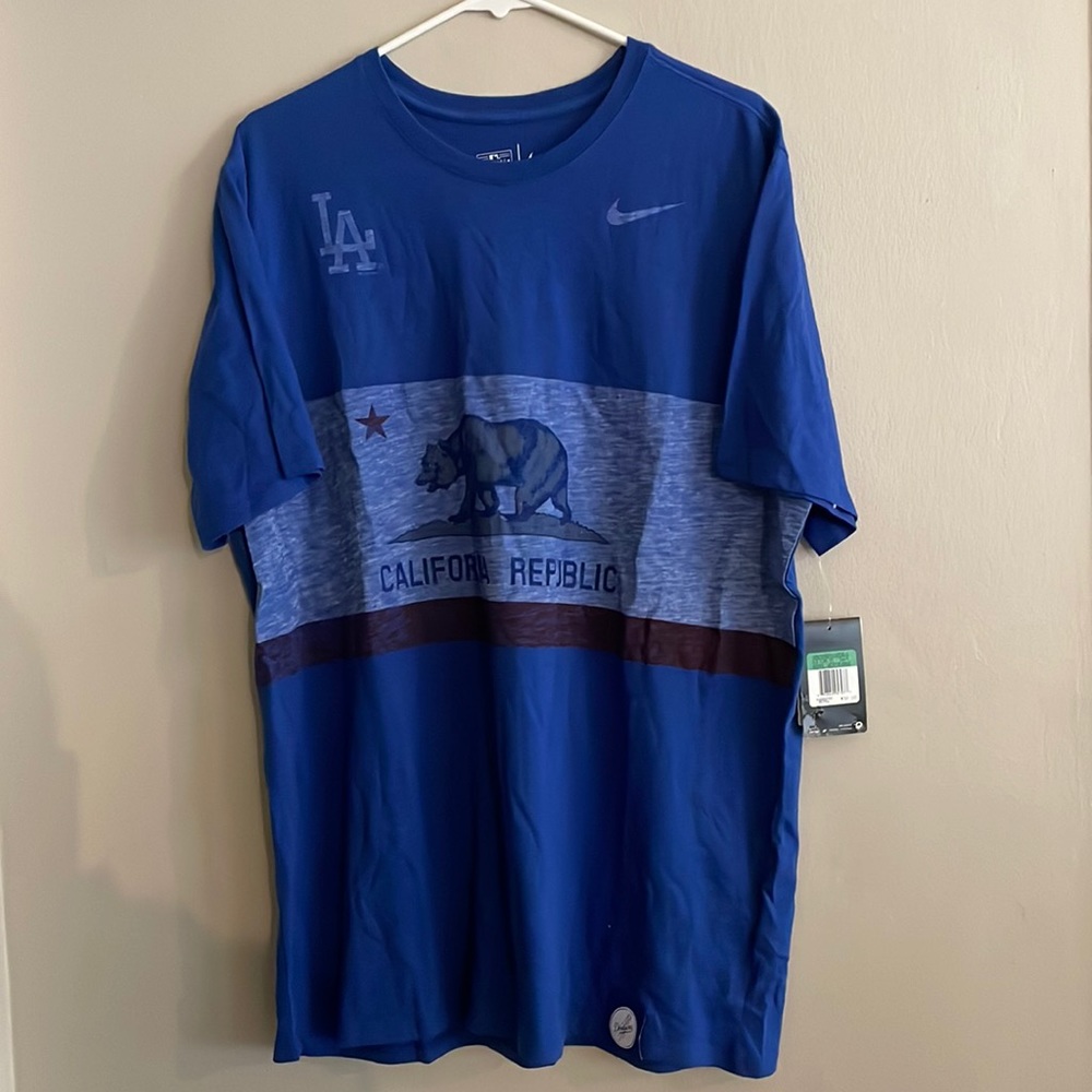 MLB Nike Dodger California Flag tee.